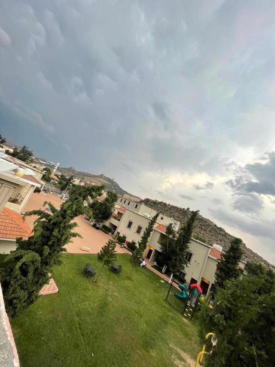 Al Muhaidb Residence For Chalets And Holidays Homes Al-Hada Kültér fotó